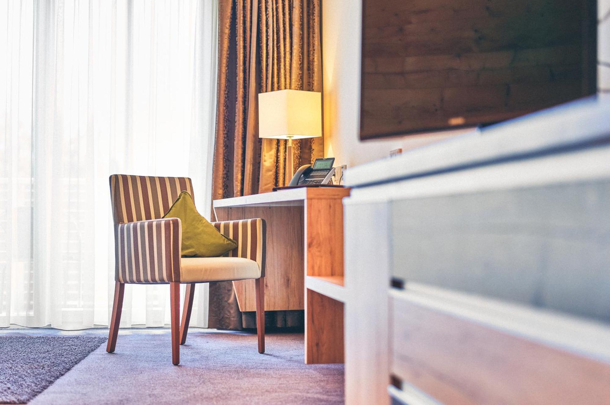 Hotel Eibl Фрауэнау Экстерьер фото